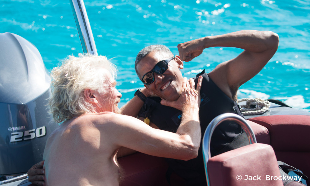 Obama pobedio Brensona u surfu! (FOTO + VIDEO)