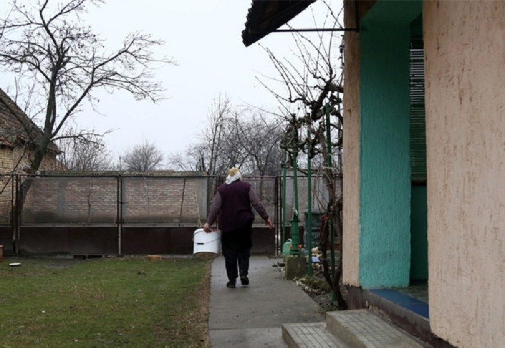 Upoznajte Karleušinu svekrvu! (FOTO)