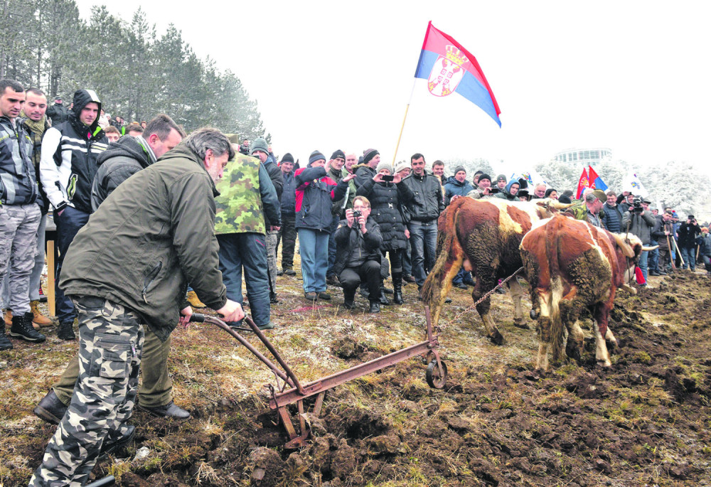 Grade gondolu u inat Ministarstvu