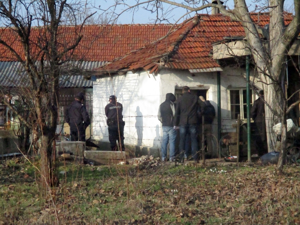 Uključili šporet da se ugreju, a umrli od zime