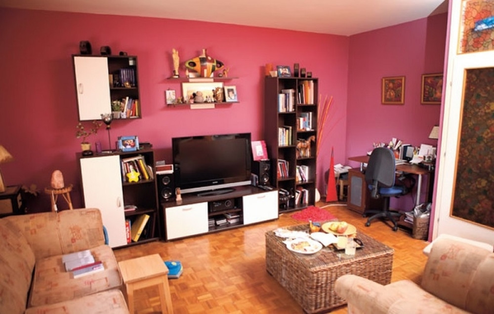 Ovde živi voditeljka koja se skinula za "Plejboj" (FOTO)