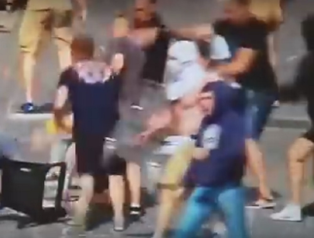 Englezi, čekamo vas dogodine!