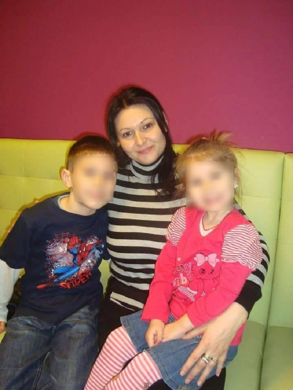 Dve godine nije videla dete iako ima starateljstvo!