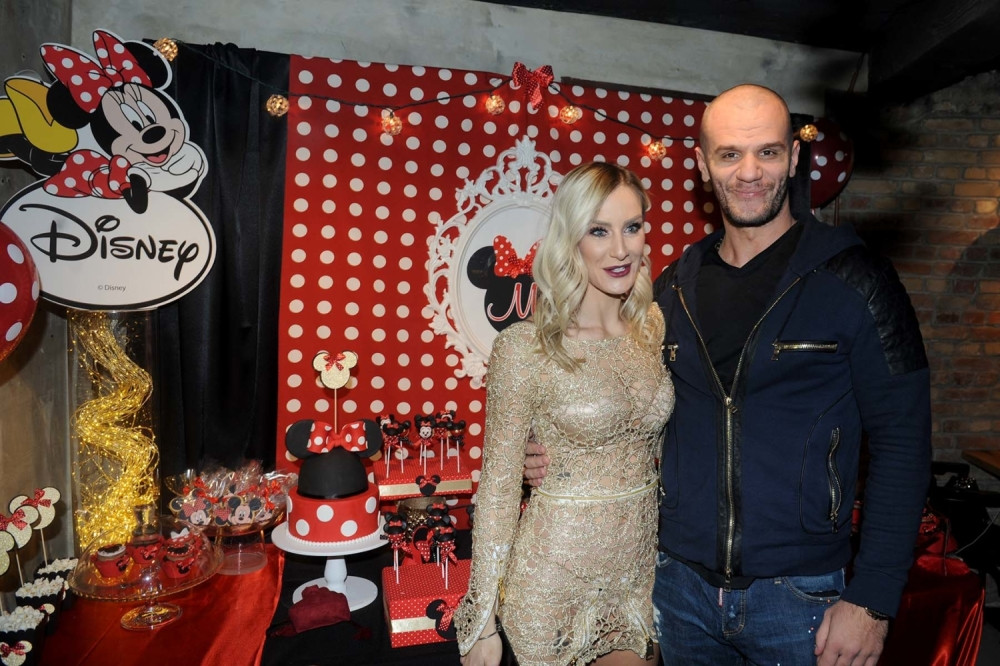 Milica ide u Pariz po dokaze protiv Simona!