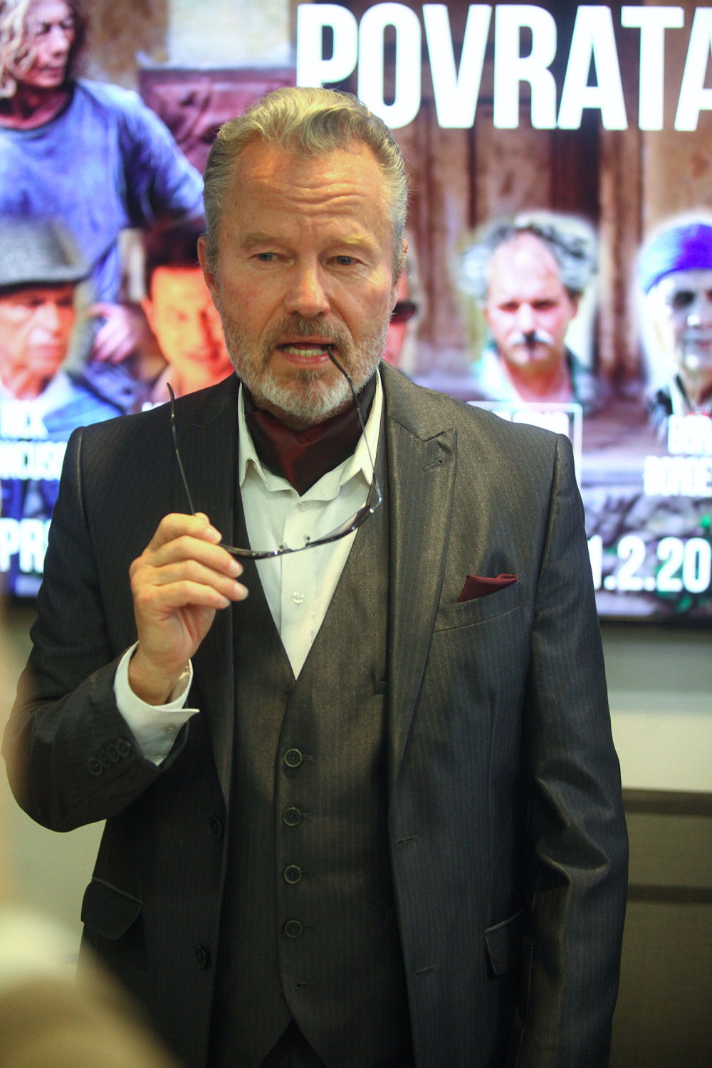 Ovo je jedina srpska reč koju Džon Sevidž zna! (VIDEO)