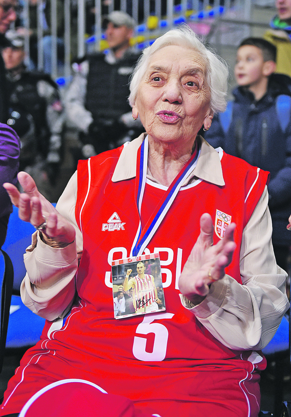 Baka Sevdalinka je Simonova talija!