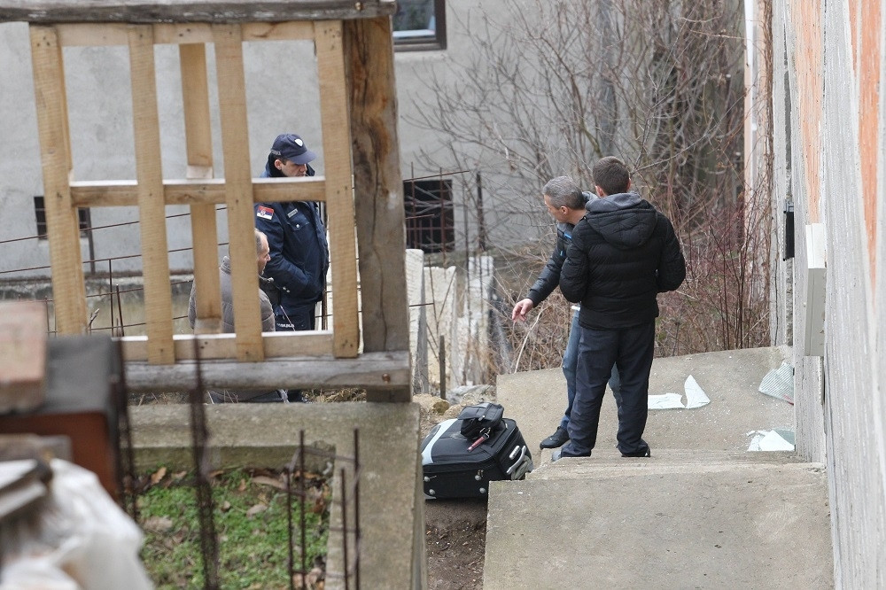 Žena ga ustrelila u stomak