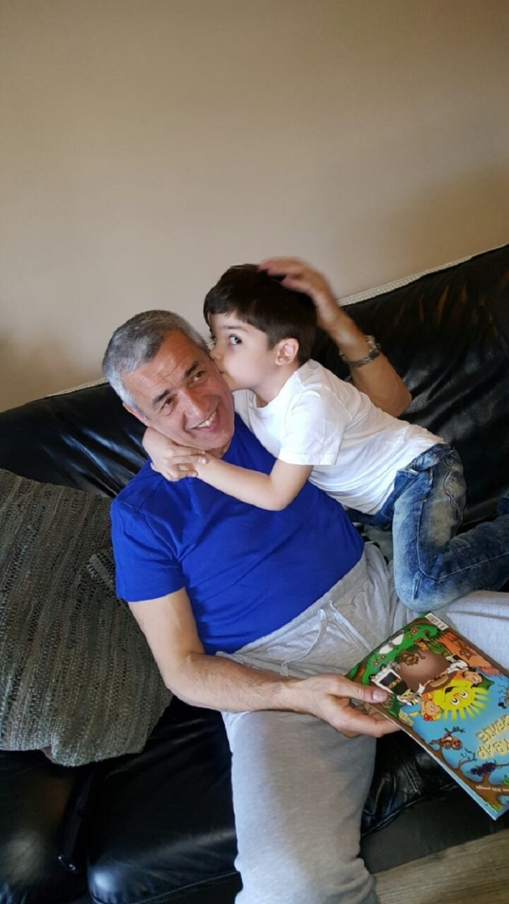 Oliver Ivanović konačno sa porodicom