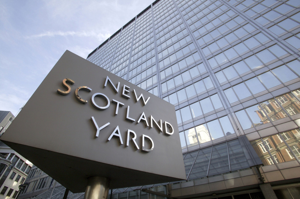 Žena na čelu Skotland jarda