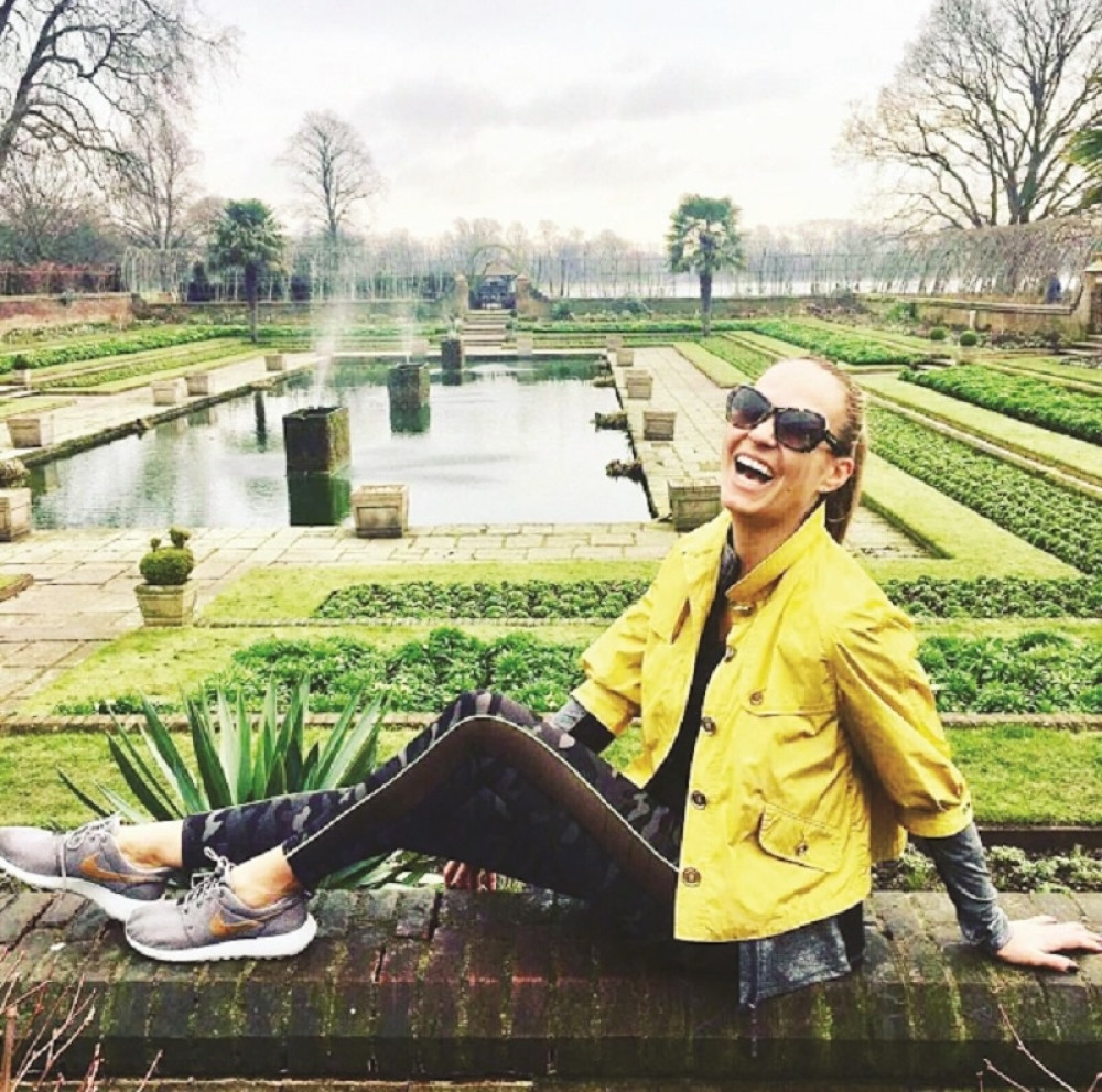 Kakvo vatreno izdanje Marijane Mateus u beogradskom restoranu svi gledali samo u nju (FOTO)