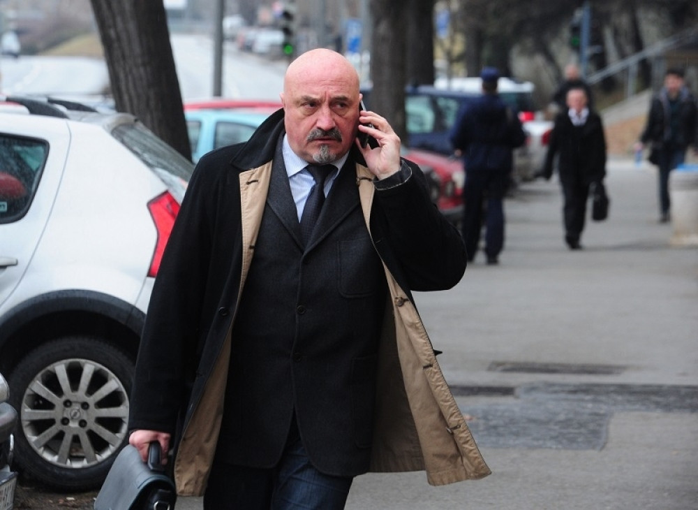 Ameri plaćali Karadžića!