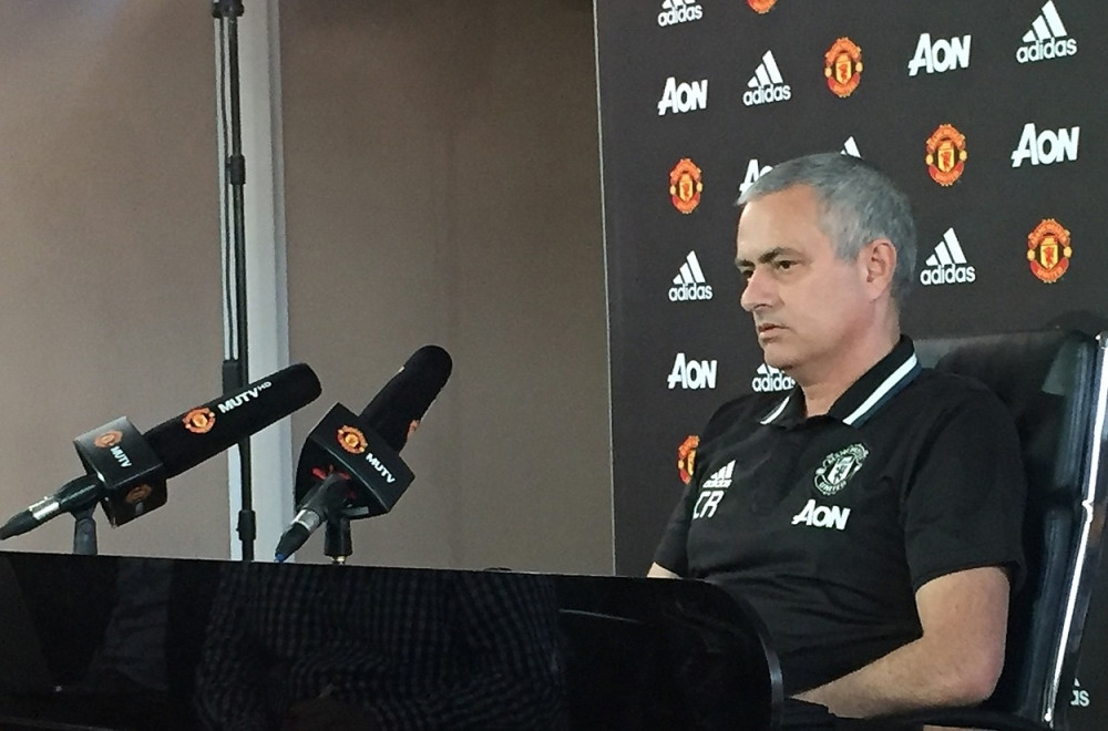 Murinjo u majici sa Ranijerijevima inicijalima