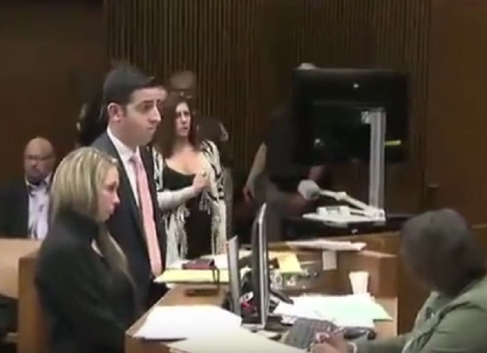 Pijana ubila oca petoro dece, a majka se kezila u sudu