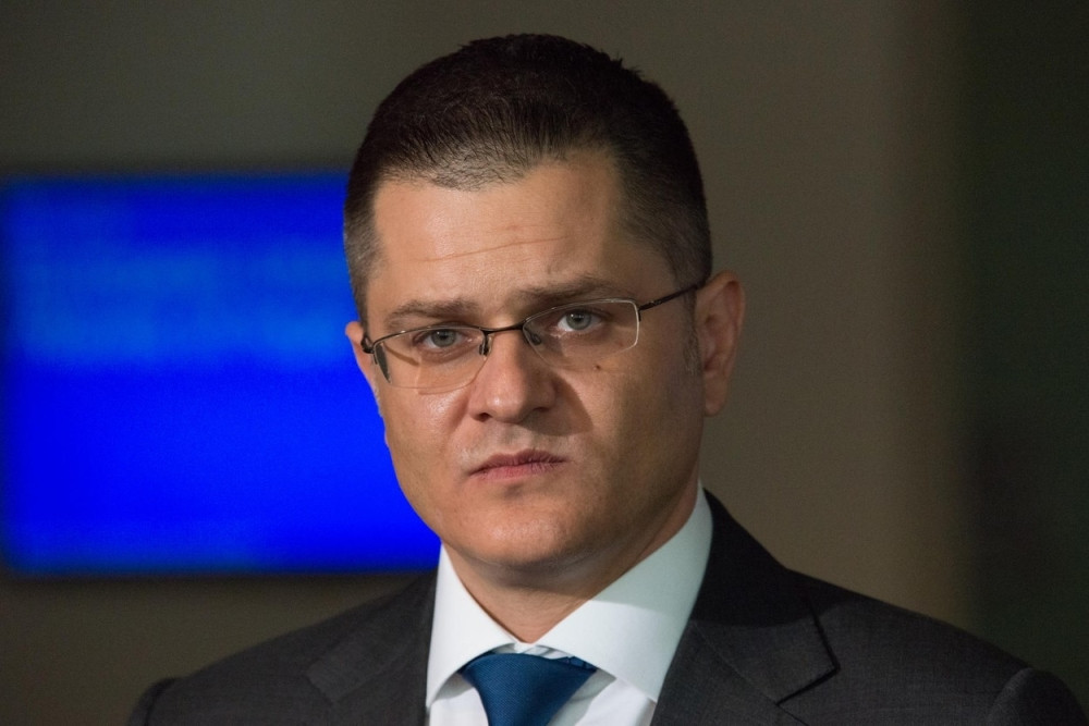 Fotografija koja daje odgovor zašto je Vuk Jeremić dobijao milione! (FOTO)