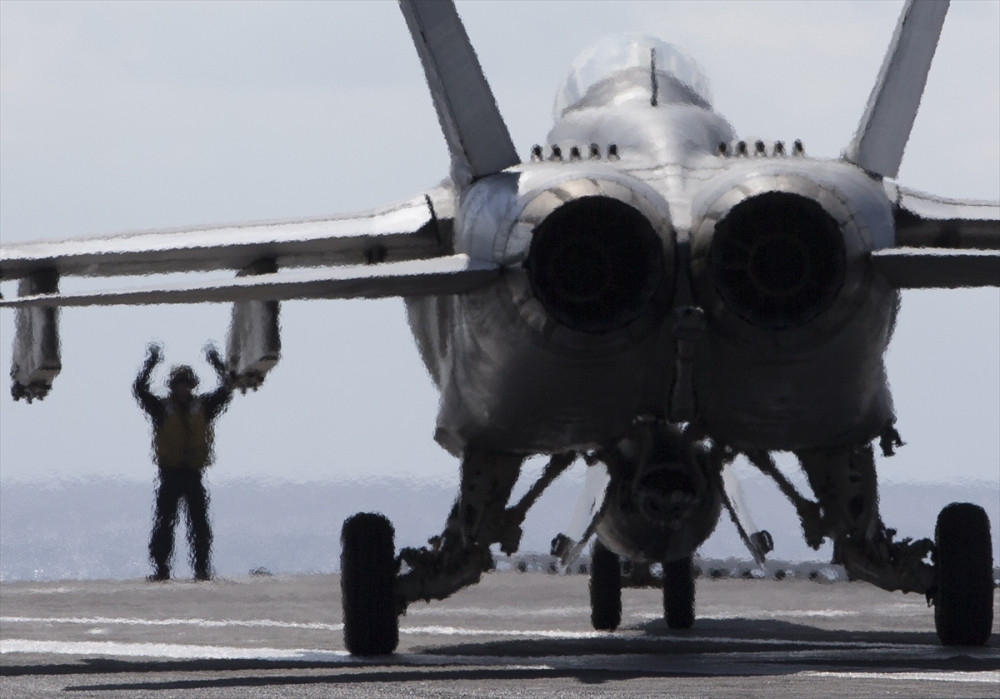 Pentagon šalje još vojske u Zaliv, Islamska država raspoređuje S-300 na borbeni položaj