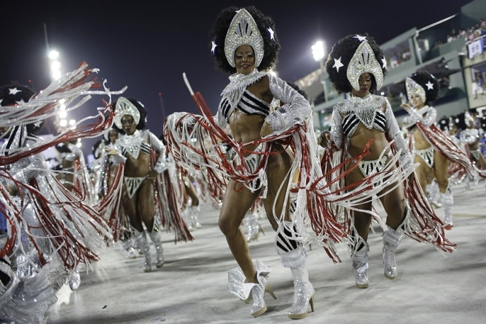 Nesreća na karnevalu u Riju!