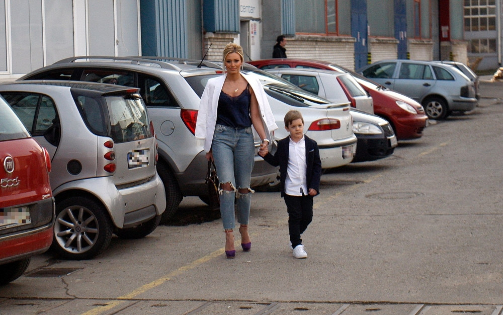 Dajana sinu proslavila rođendan! (VIDEO)