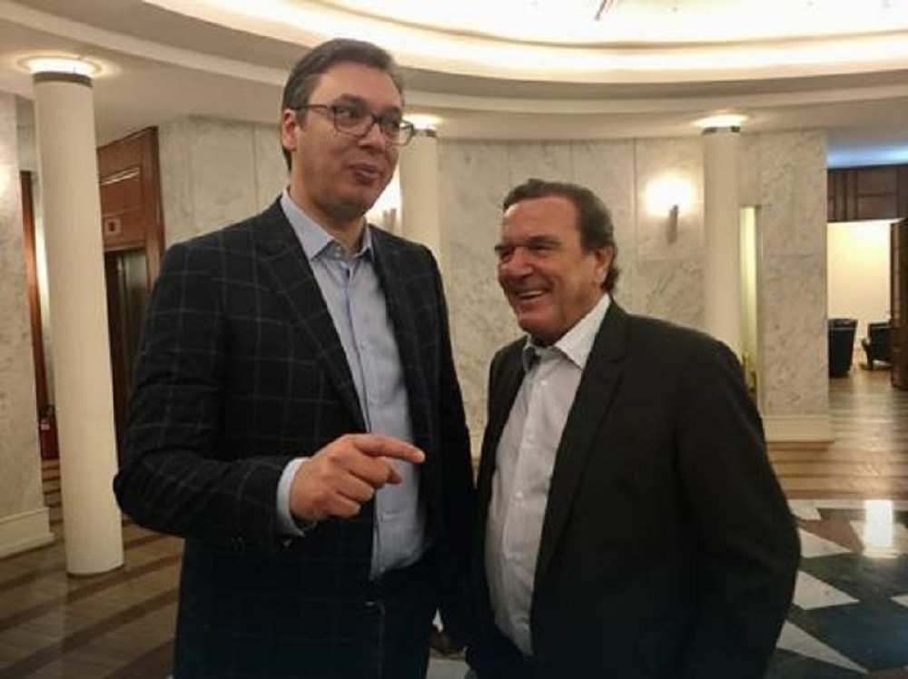 Sastanak Vučića i Šredera
