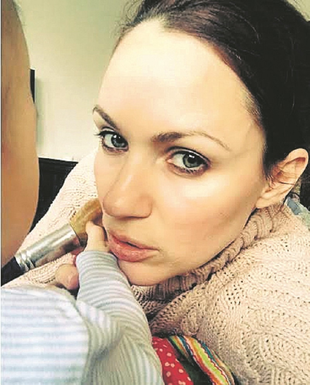 Bojana Rokvić: Ćerka me već šminka!