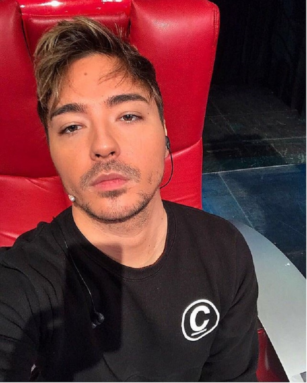 Isplivala vrela fotka Milana Stankovića: Pevač potpuno izgoreo, sve će vam biti jasno kada vidite OVO!