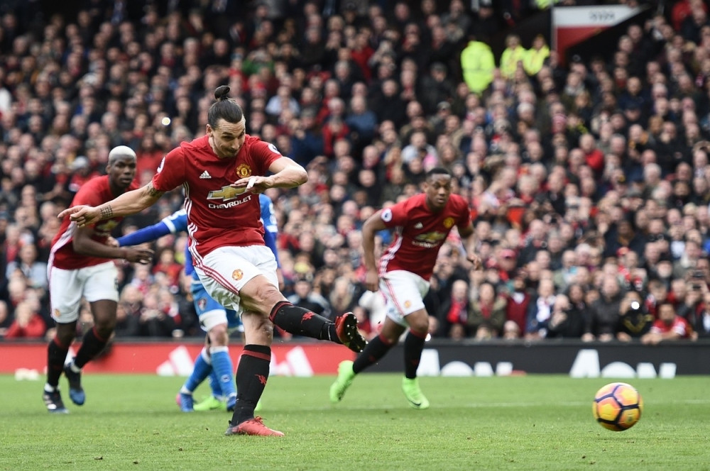 Junajted remizirao, Ibra promašio penal! (VIDEO)