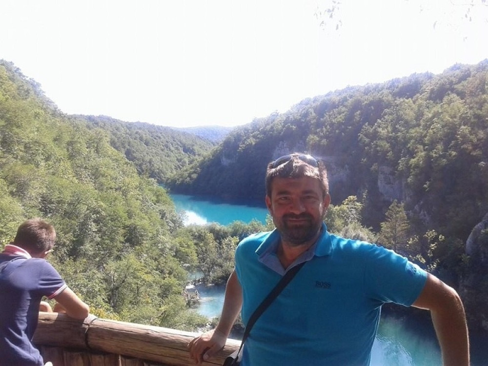 Hteo da omađija sudiju maramom sa mrtvaca!