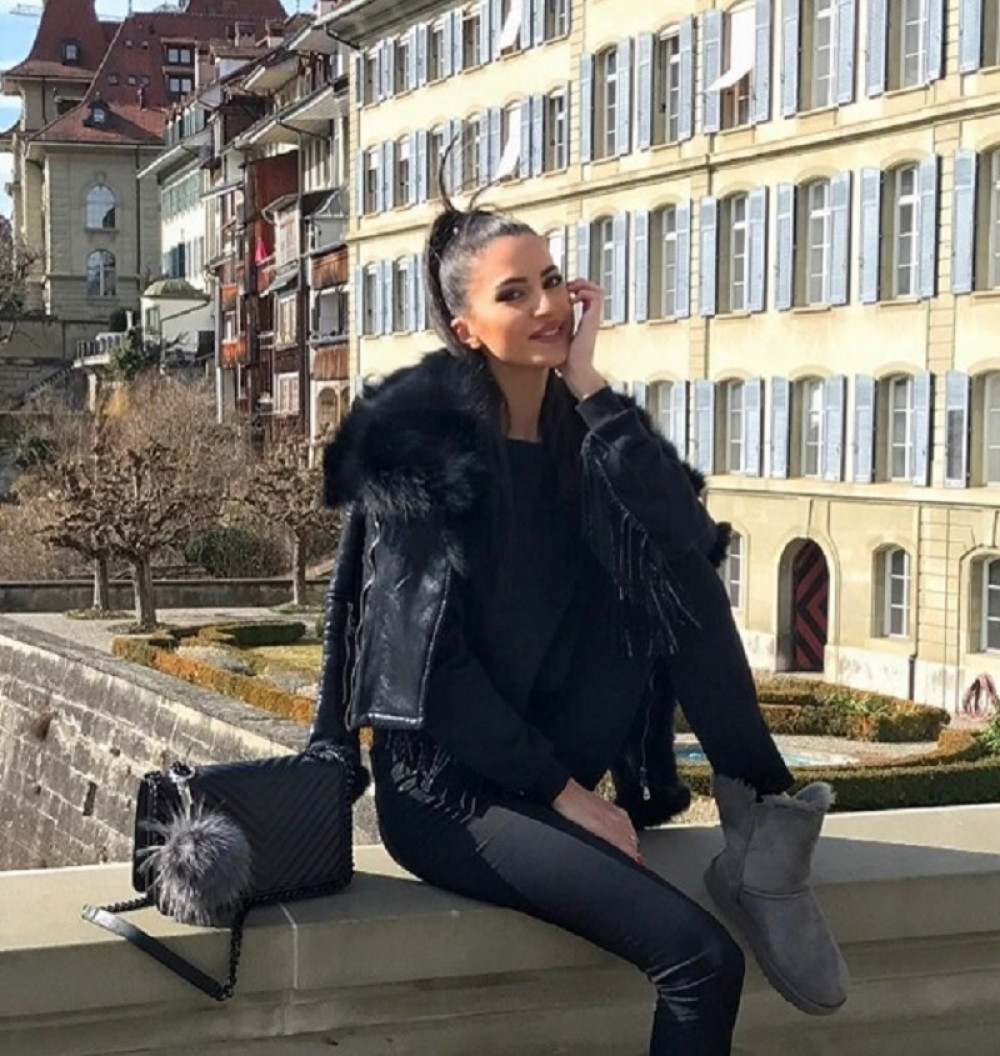 Pevačica sprema nove pesme u Švajcarskoj