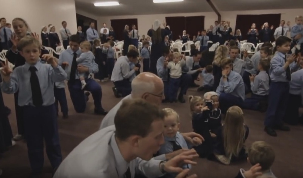 Svi nose plavo i seksaju se među sobom!