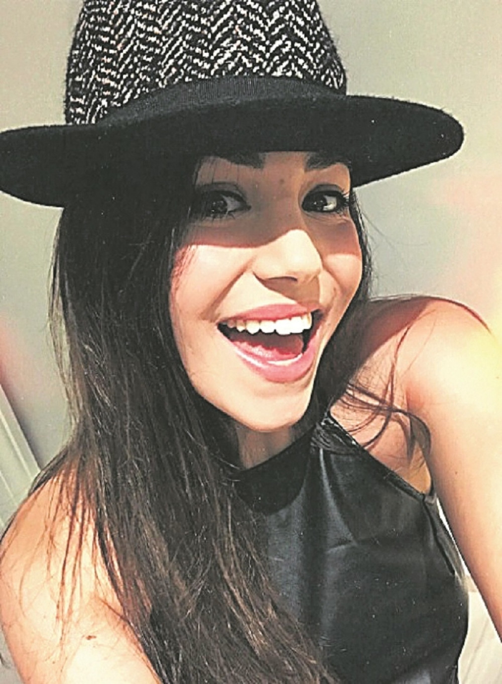 Miha obradovao ćerku cvećem!