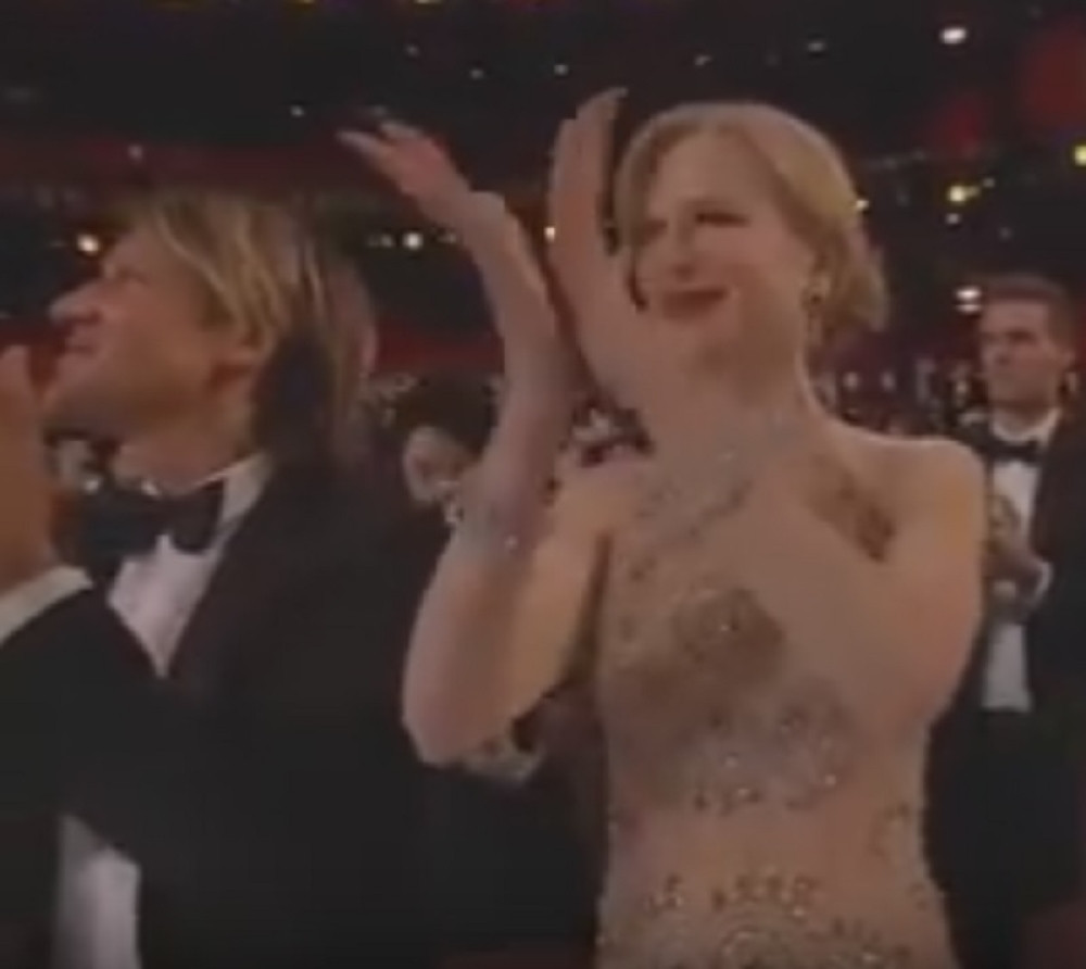 Nikol otkrila zašto je tapšala kao foka (VIDEO)