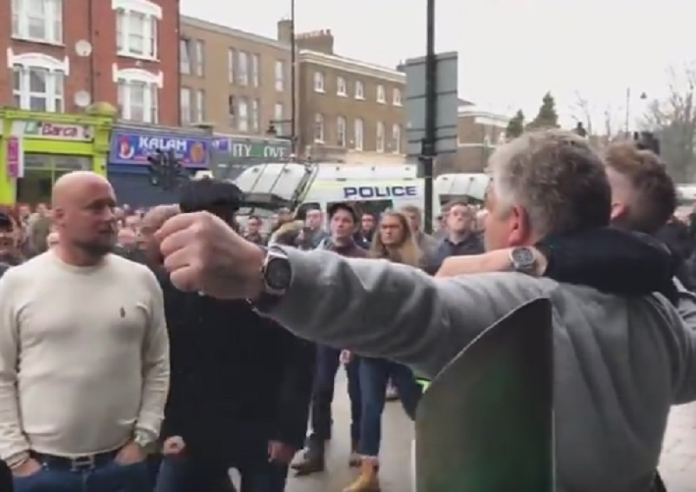 Nokaut koji je šokirao, a i nasmejao London (VIDEO)