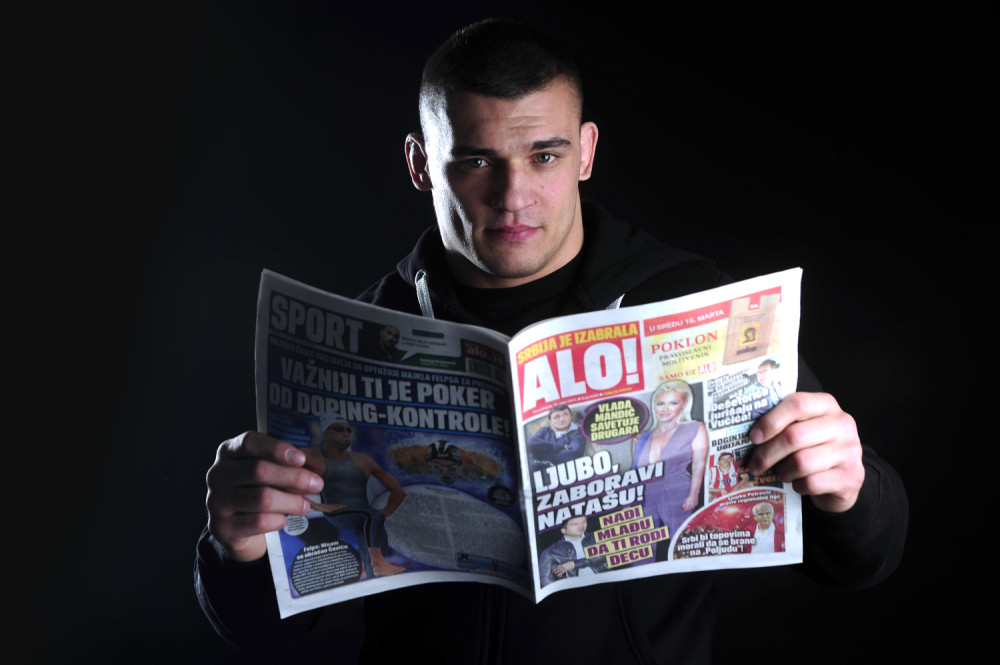 Srpski borac izgubio meč zbog kontroverznih odluka! (VIDEO)