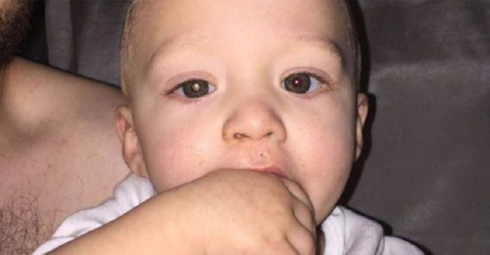 Otkrio da sinčić ima rak dok je gledao njegovu fotografiju!