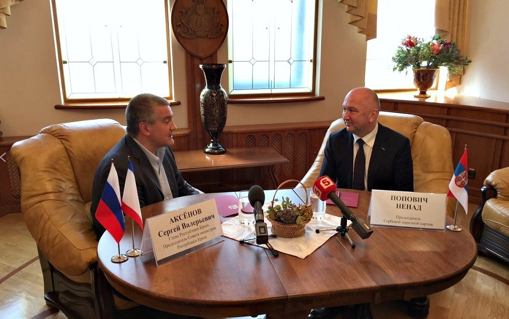 Popović i Aksijonov: Pitanje Krima je rešeno