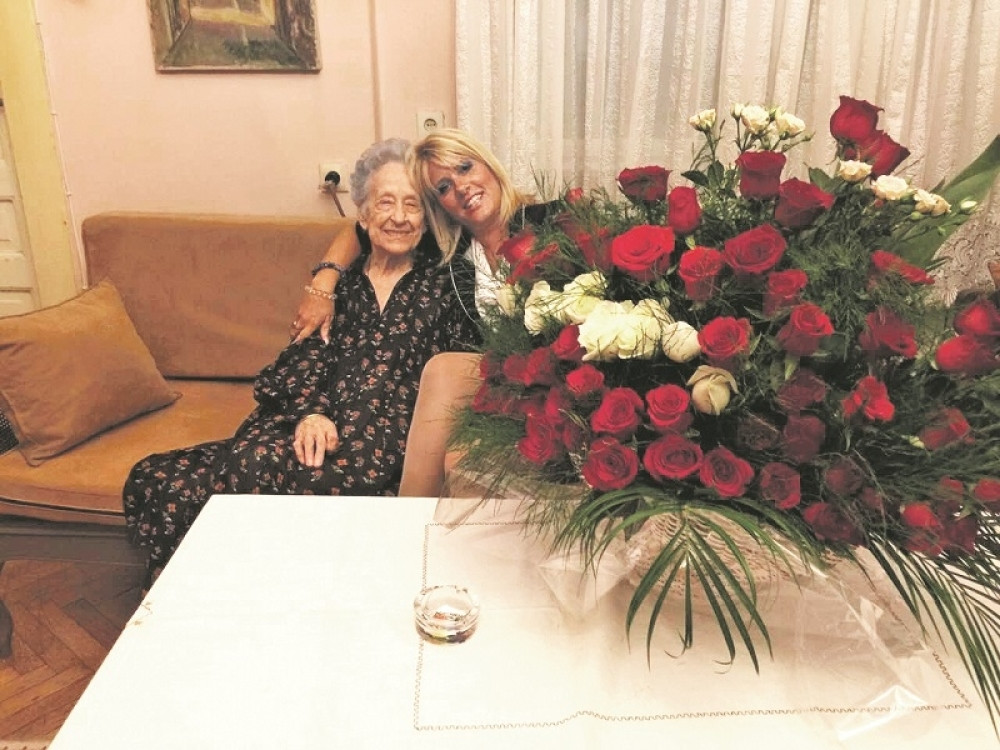 Jelena proslavila bakin 90. rođendan