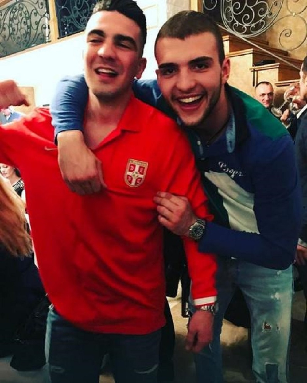 Veljko na slavlju kod biznismena!