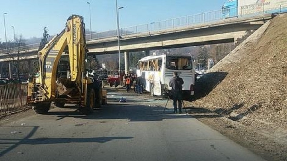 Pokrenut postupak protiv vozača autobusa u kom je bilo 28 vojnika