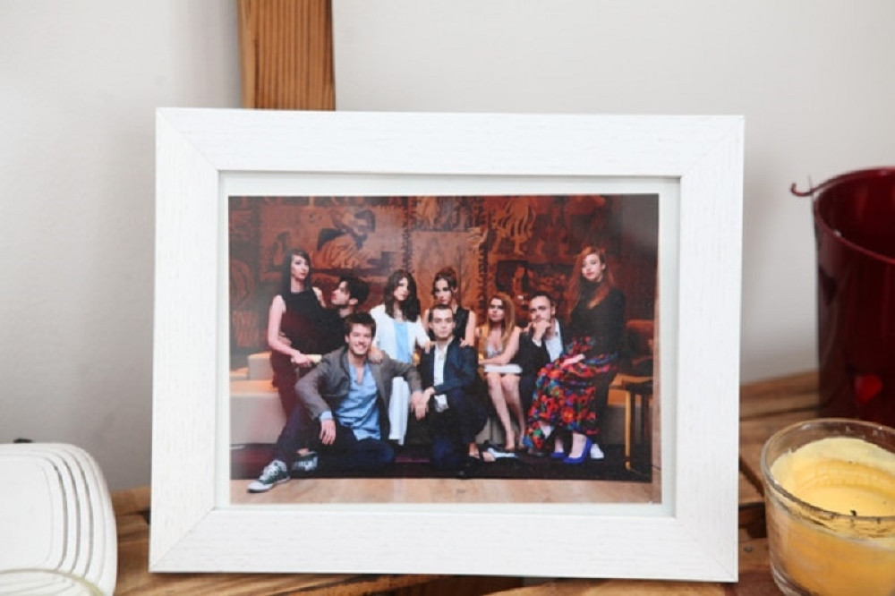 Zavirite u dom mlade glumice (VIDEO)