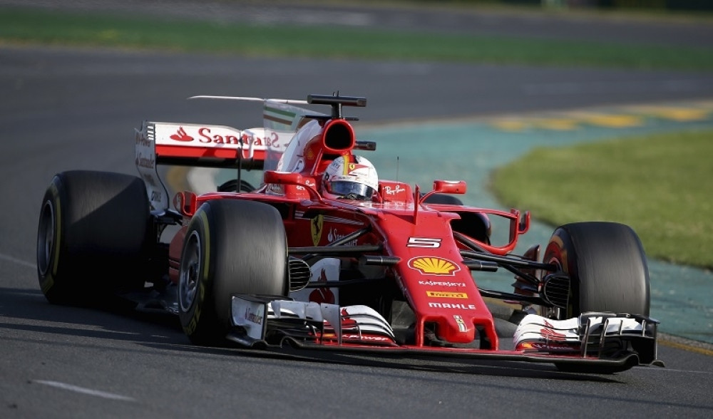 Fetelu pol pozicija u Singapuru