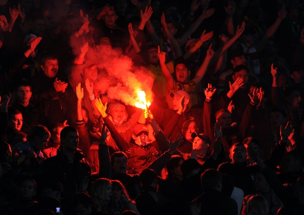 Hrvati i Ukrajinci: Srbe na vrbe, Ruse pod nož! (FOTO)