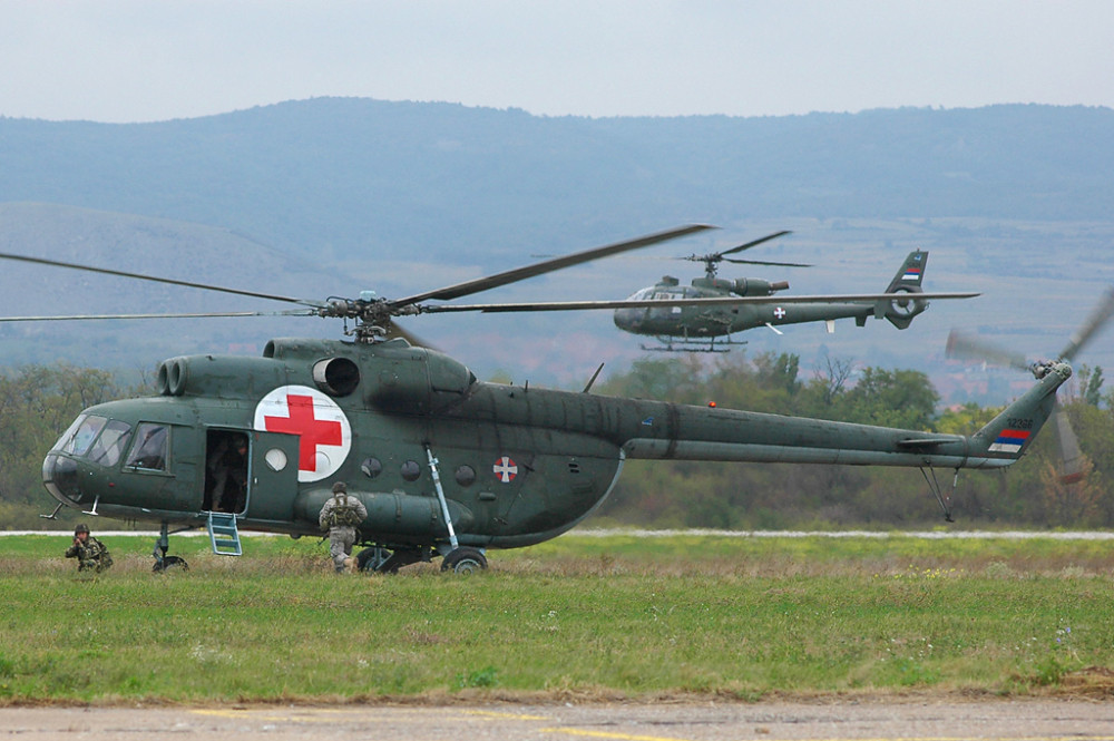 Vojska gasi požar kod Kladova