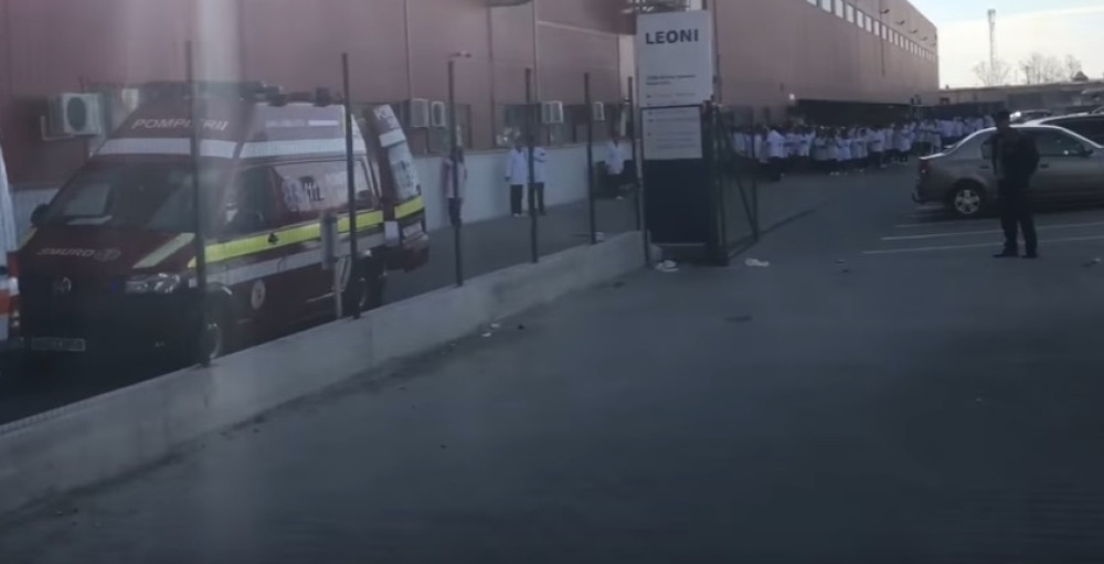 Poginula Nišlijka, petoro povređeno u fabrici "Leoni" (VIDEO)