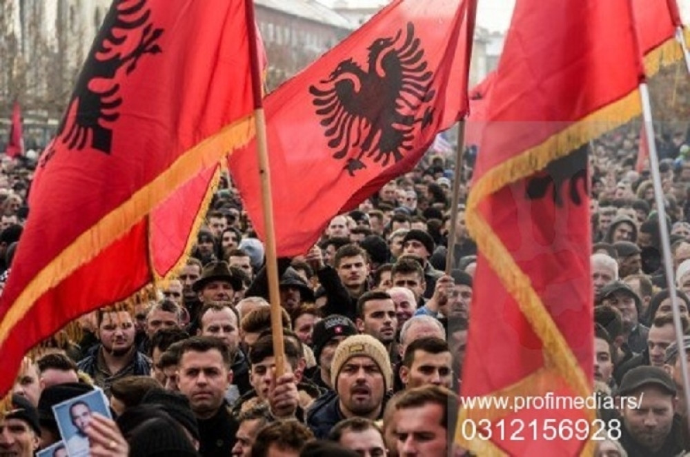 Albanci spremaju napad na Srbe!