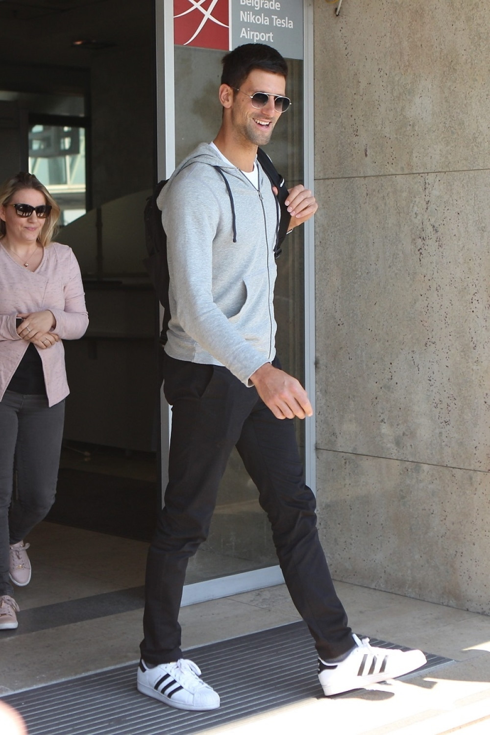 Nole sleteo u Beograd (FOTO)