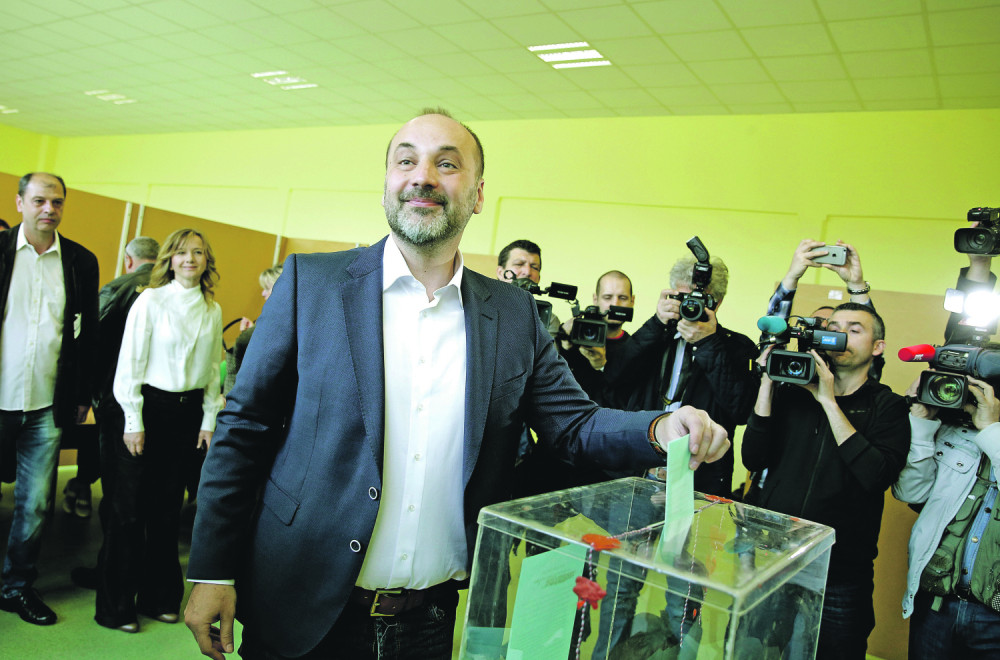 Janković osniva pokret ili stranku!