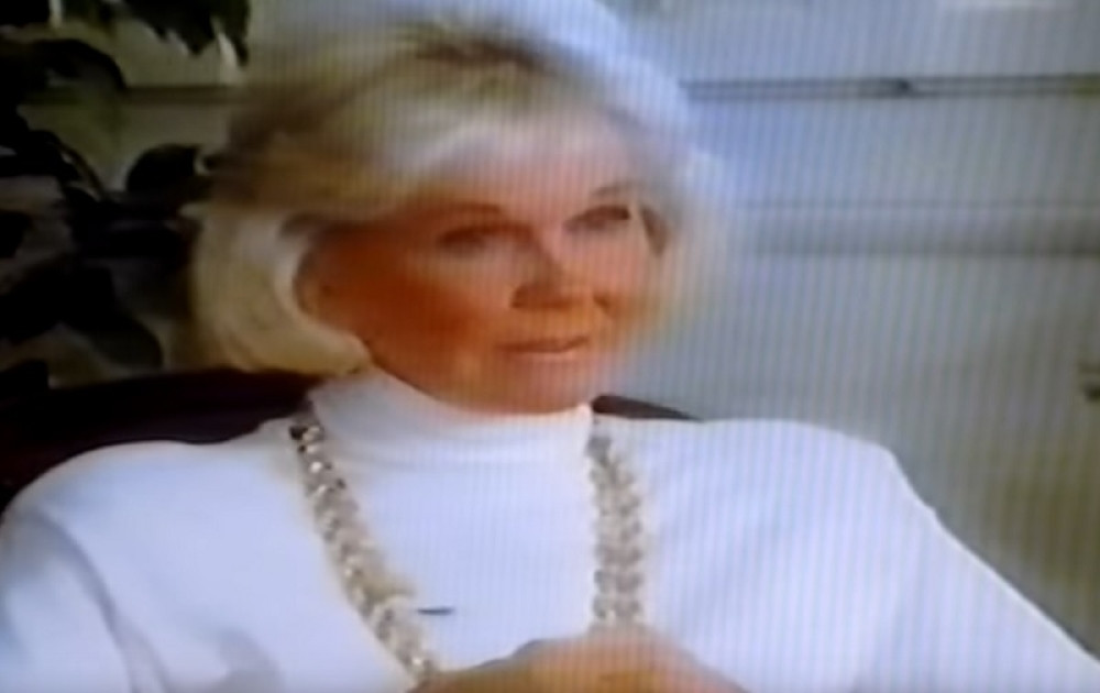 Preminula jedna od najpoznatijih pevačica i glumica!