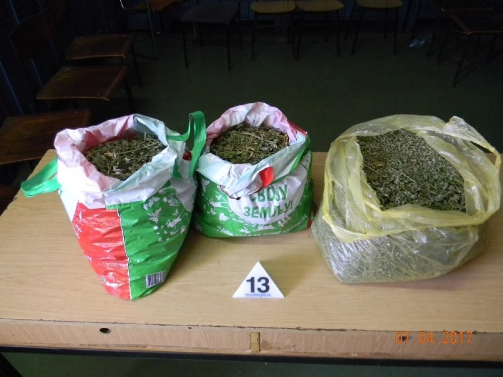 Pao sa 15 kilograma marihuane!