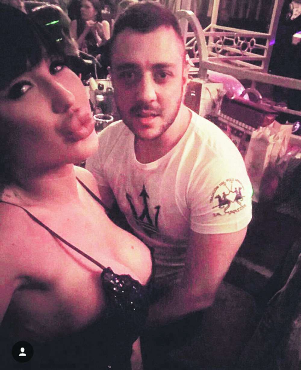 Tijana skinula zavoje i pobegla u provod