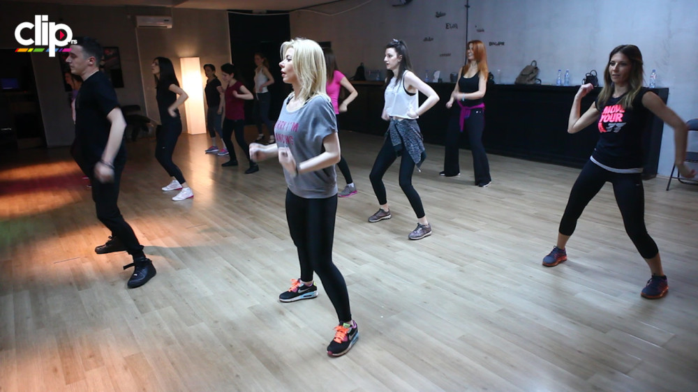 Pogledajte seksi ples Vesne Dedić i Sanje Marinković (VIDEO)