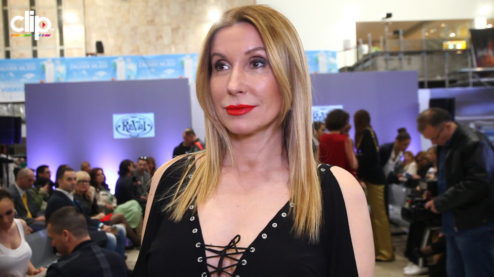 Tražim frajera! (VIDEO)